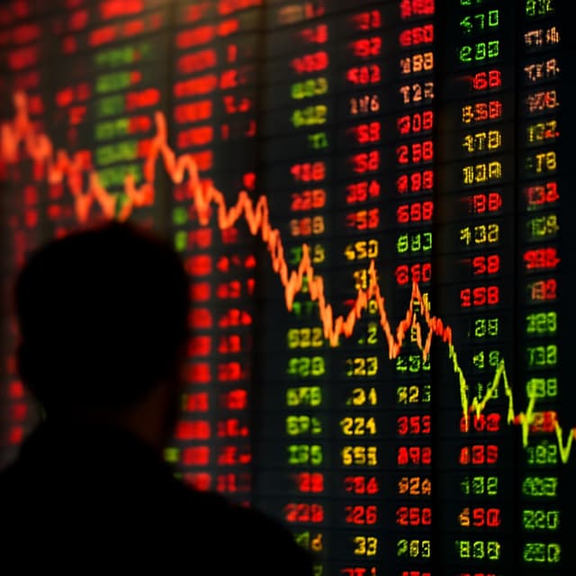 Why Chinese Stocks Keep Swinging Between Broad Sell-Offs and Sudden Rallies